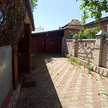 Оренда будинок Старе місто пл. Шкільна.