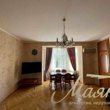 Оренда / Квартира / Печерський / Академіка Богомольця / 120 м2