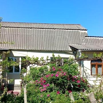 Будинок в центрі міста Ямпіль
