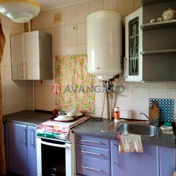 Продам 2к квартиру Центр.Торг