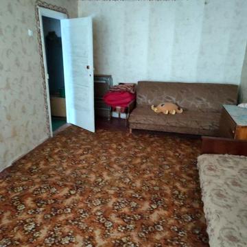 Продам 1 комнатную квартиру в г.Изюм, центр.