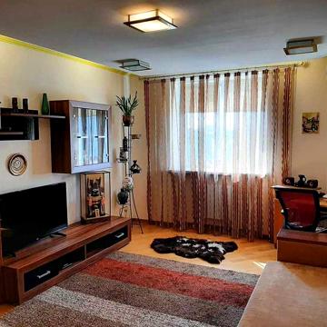 Без комісії! Продам 2к Кадетський Гай 3, цегляний будинок 2004р., 80м2