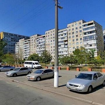 Сонячна Набережна вул. (Маршала Малиновського), 38