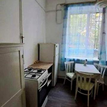 Продаж  2к квартири в Солом’янському районі, вул. Світличного, 4