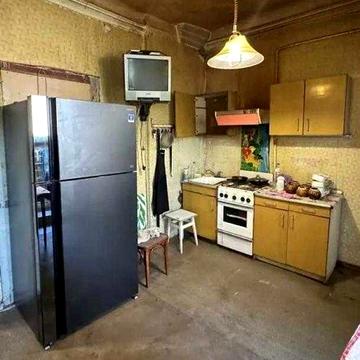 Продам 1к. сталинку 2/4 в центре