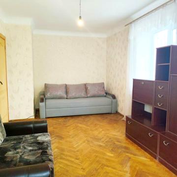Карела Чапека вул. (Юліуса Фучика), 9