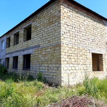 Продам дом с участком на ул. Л.Украинки, 8 (г.Арциз, Одесская область)