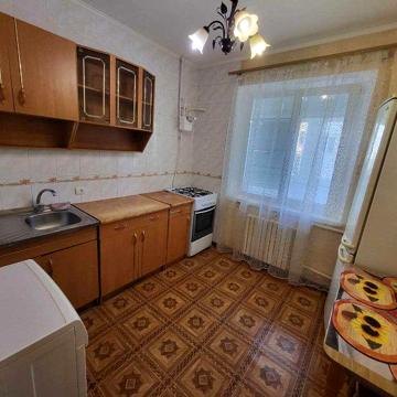 1 к квартира вул 12-та Поздовжна Інгульский р-н Миколаїв