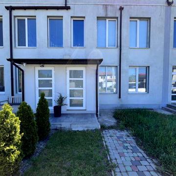 Продаж таунхауса 85 м2 з частковим ремонтом, р-н 13 школи