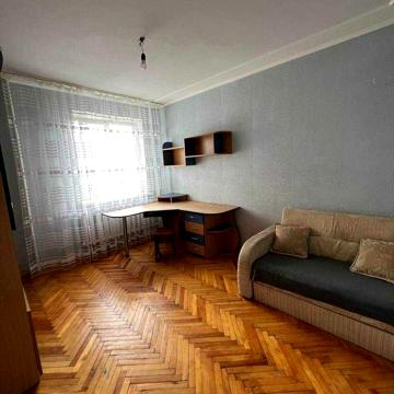 Героїв Крут пров., 3