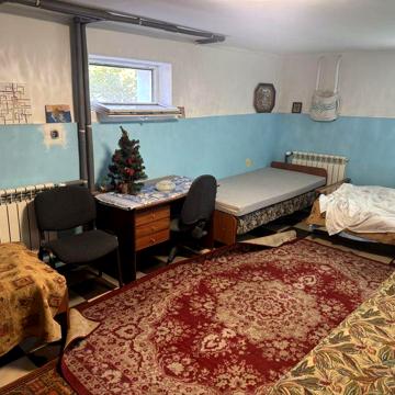 Здам житло бригаді робочих,на 5,6 чоловік.Ціна договірна.