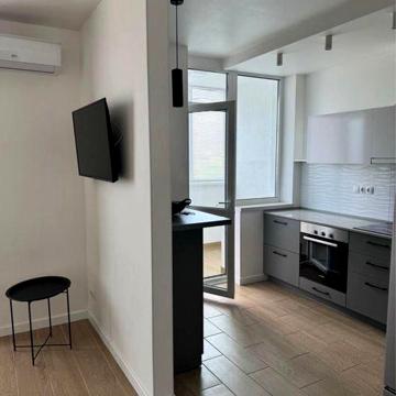 1к Коперіка 3 новий будинок метро поряд