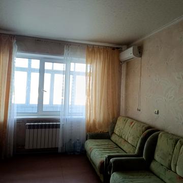 Героїв Крут вул. (Черепіна), 42