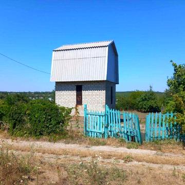 продам дачу в межі міста. Комунаровський район