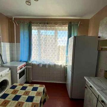 3К квартира на Кубанской Украины,51 Лесной массив
