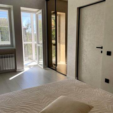 Продается 3х.ком.СТАЛИНКА,Евроремонт,ул.Соборности,Соцгород