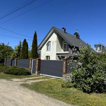 Продам будинок в центрі! Вулиця Руденка