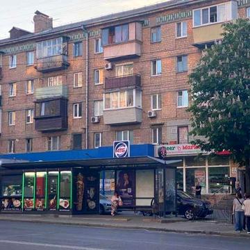 Продаж 2к, Відрадний пр, теплий будинок