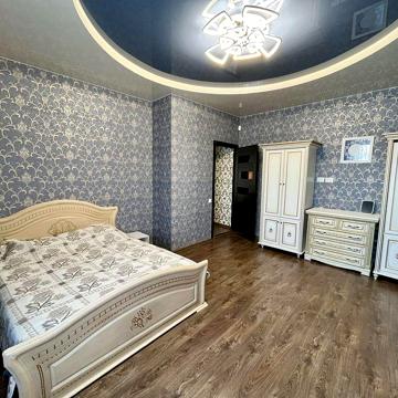 Будинок 120 кв. Металургів Робоча. Власник