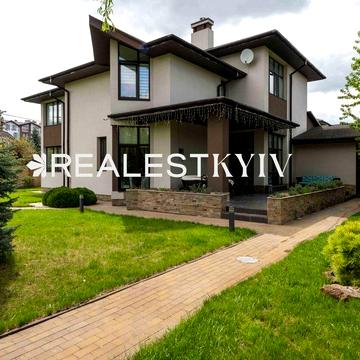 Ексклюзивний будинок з басейном у с. Петропавлівська Борщагівка