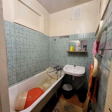 Продаж 2к Квартира Курортна вулиця