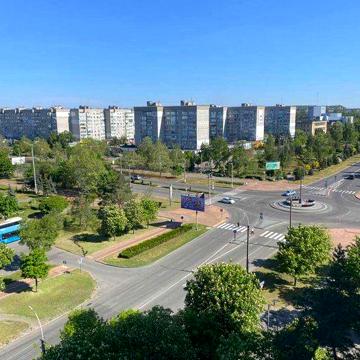 Продается 2-х комнатная квартира в центре города, с лоджией!