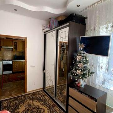 Однокімнатна квартира в центрі міста.Власник +380972438226