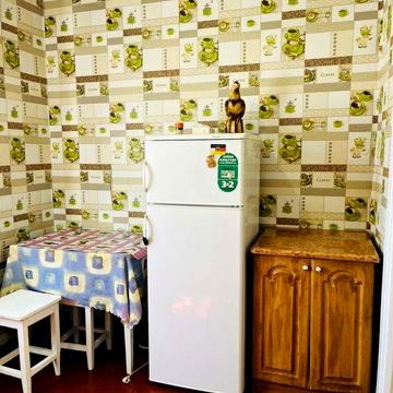 Сдам свою  однокомнатную квартиру 96 квартал