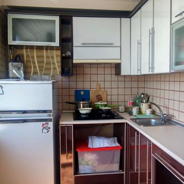 Велика Кільцева вул., 136 б
