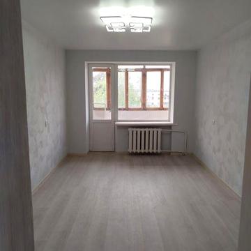 Продається  двох кімнатна квартира вул. Стадіонна біля Новоіванівської