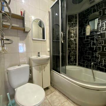 Продаж 2к Квартира Незалежності проспект