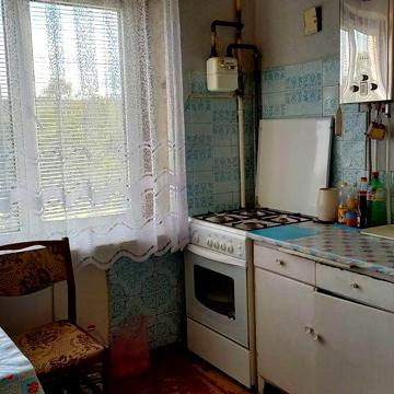 Хозяйка/власник продаёт/продає 3-х комнатную/кімнатну квартиру