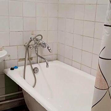 Довгострокова оренда 1к Квартира Широка вулиця