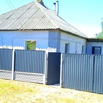 Продається Будинок на 2 входи