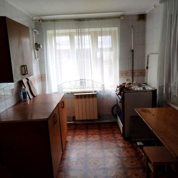 Оренда окремого будинку з гаражем .  3 кімнати  .