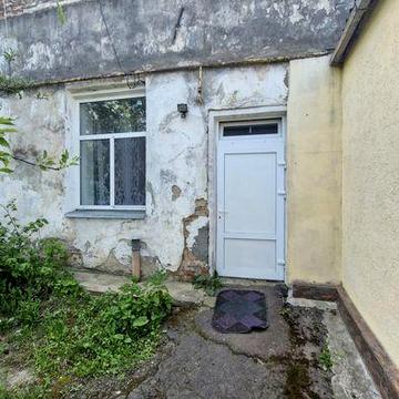 Продаж частини будинку як квартира. Центр, р-н музея Космонавтики