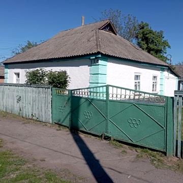 Продам будинок в м.Хорол