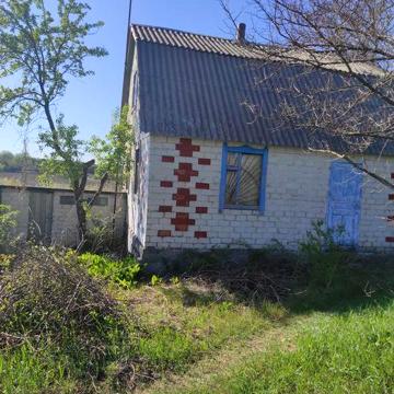 Продаж дачі, двух поверховий будинок в Лозвському районі