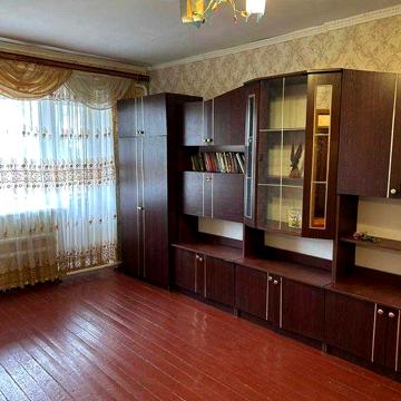 Продається квартира (Раухівка/Новоселівка) +гараж та літня