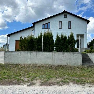 будинок в елітному районі