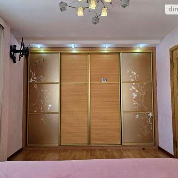 Продаж 3к Квартира Ленінградська вулиця