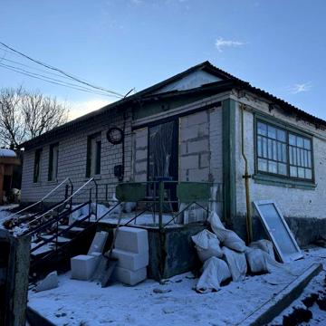 Продається будинок в центрі міста