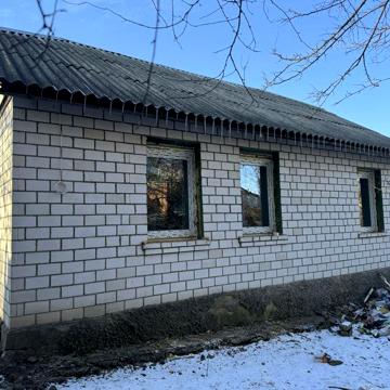 Продається будинок в центрі міста