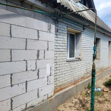 Продаж будинку на Басах