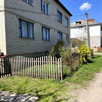 Квартира 3 Кімнатна,трикімнатна,всі зручності, центр