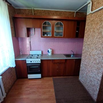 Дубенська вул, 42