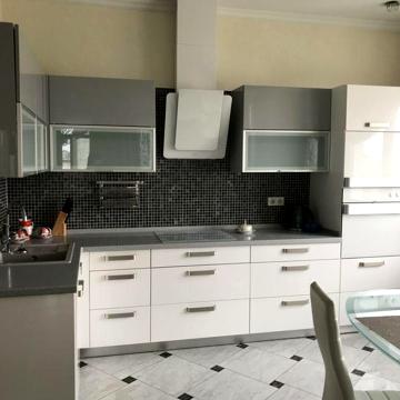 Продам 2 ком.кв.студия ул.Срибнокильская 3А Позняки