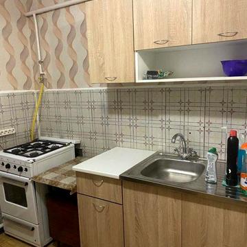 Продам 1 кімнатну квартиру Камянське Черемушки.