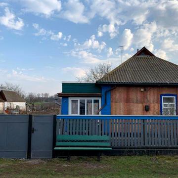 Продається будинок в с.Линовиця