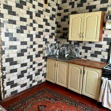 Продам 2-х кімнатну квартиру